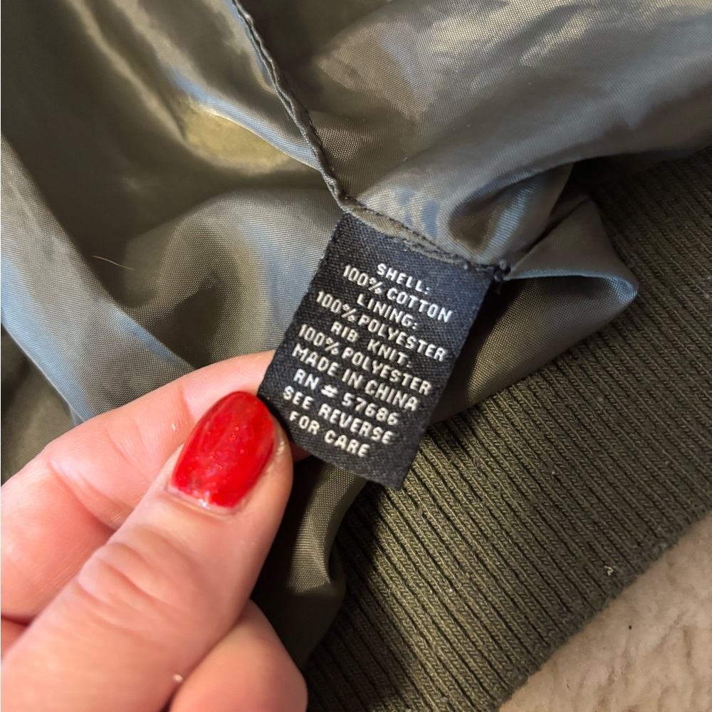 Camouflage Bomber Jacket with Embroidered Design - Picture 4 of 11